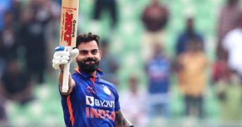 'GOAT': Fans go crazy as Virat Kohli, Shubhman Gill smash