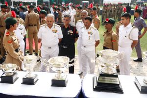 FOC-in-C WNC Felicitates the Victorious Contingent of 