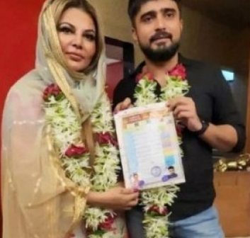 Pics of Rakhi Sawant, Adil Khan's 'court wedding' go viral