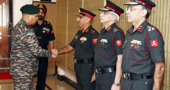 Army Commander, Southern Command Visits Mumbai Military