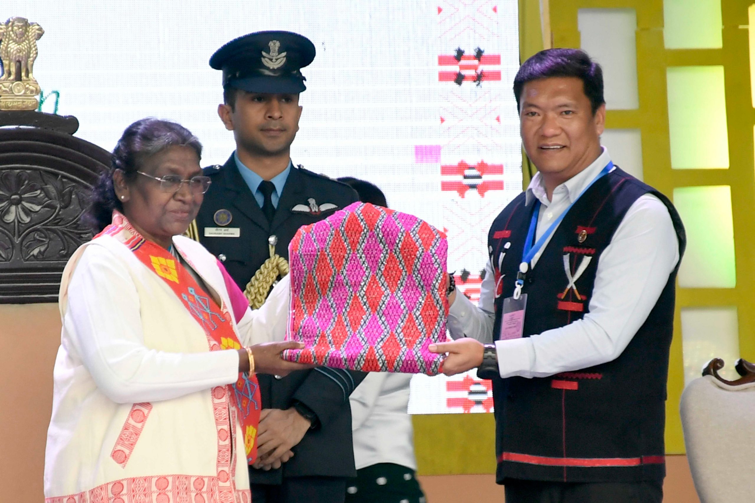 People of Arunachal Pradesh must preserve their culture and traditions: President